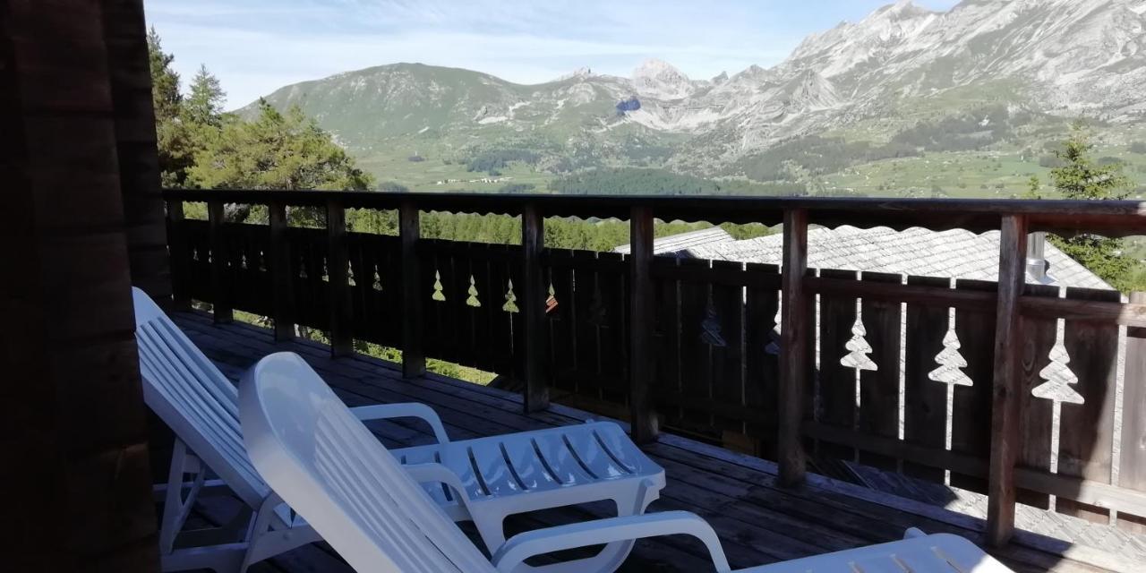 Chalet Aneloup Vue D'Exception A La Joue Du Loup เลอเดโวลุย ภายนอก รูปภาพ