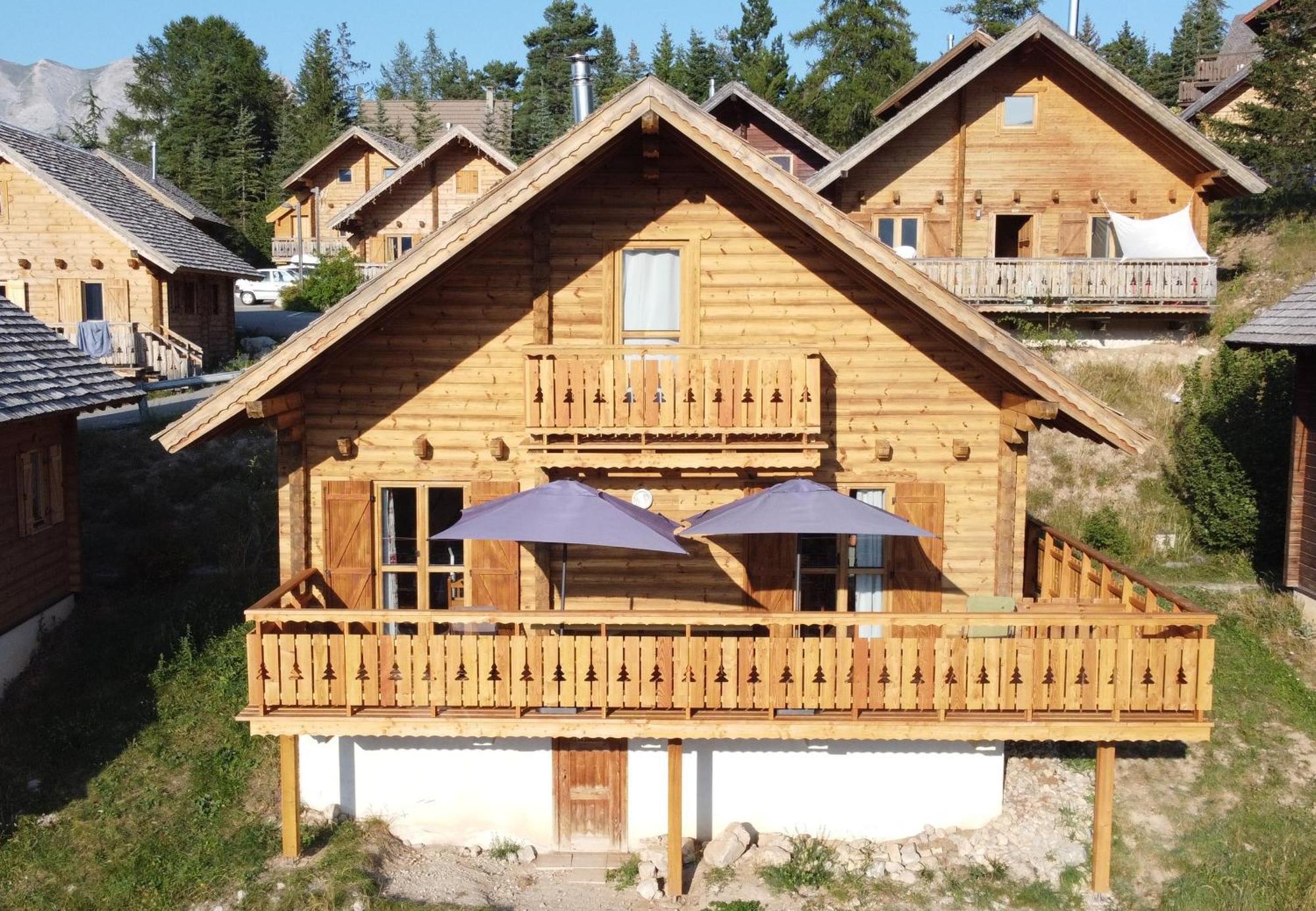 Chalet Aneloup Vue D'Exception A La Joue Du Loup เลอเดโวลุย ภายนอก รูปภาพ
